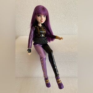 Disney Descendants 2 MAL Enchanted Sea 12"
Doll Hasbro 2017